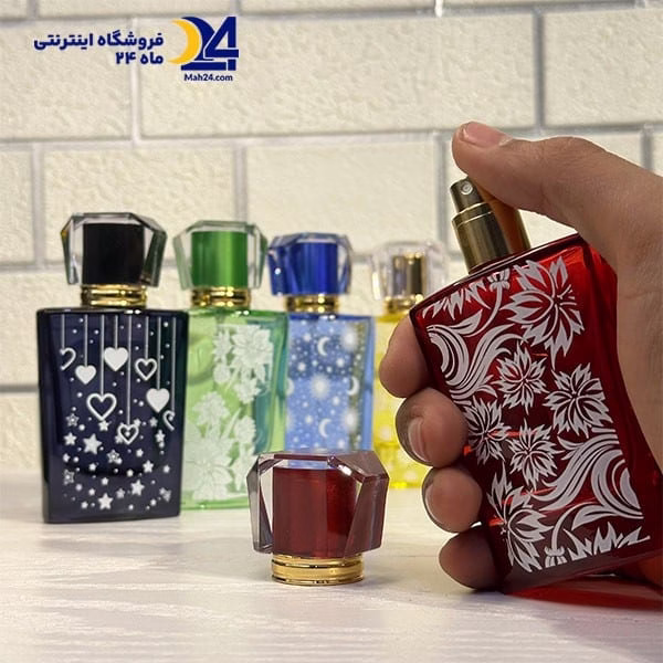 شیشه طرح دار